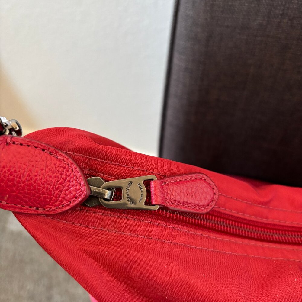 Coach duffel bag in gorgeous red, like new. - Picture 9 of 11